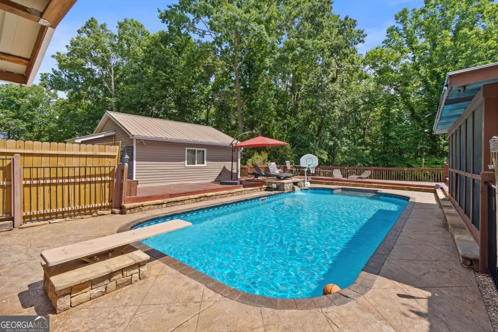 1227 Dry Hollow RD Dahlonega, GA 30533