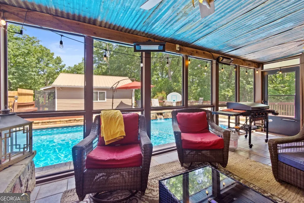1227 Dry Hollow RD Dahlonega, GA 30533