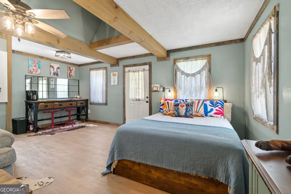 1227 Dry Hollow RD Dahlonega, GA 30533