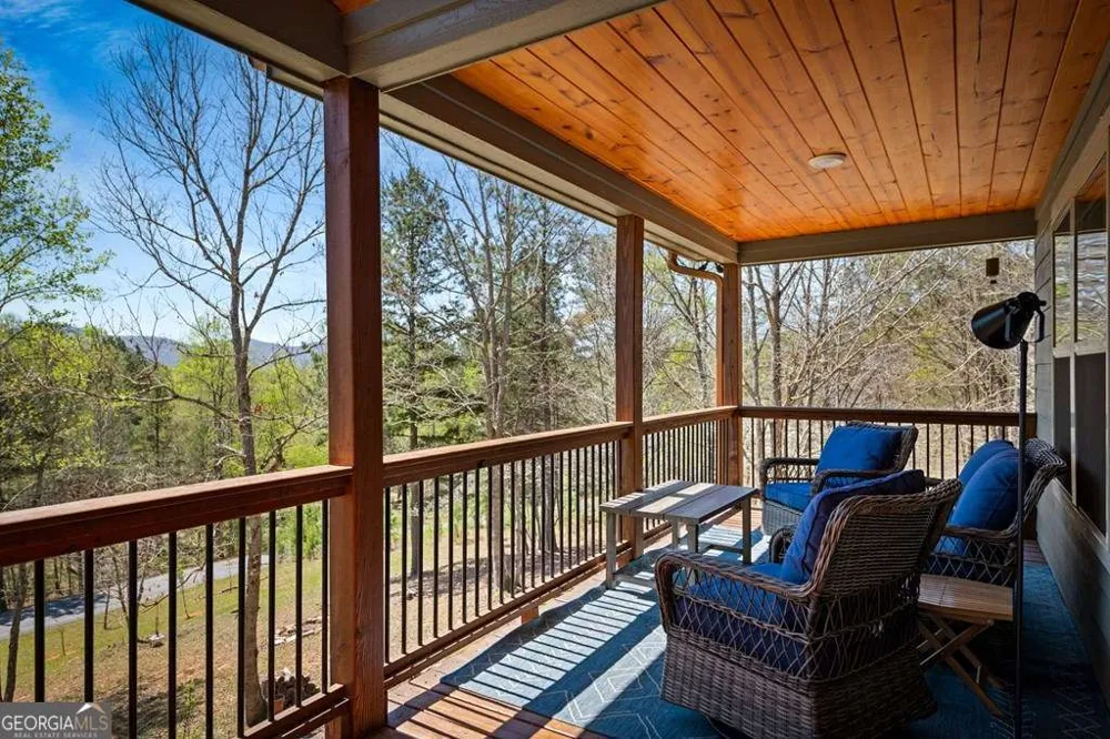 539 Summer Cove RD Blairsville, GA 30512