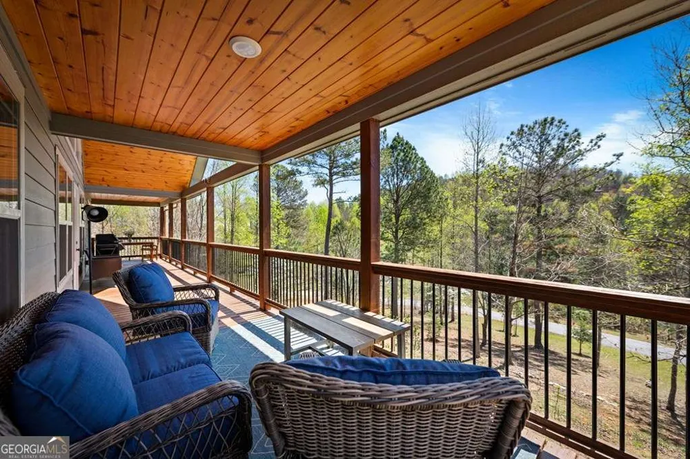 539 Summer Cove RD Blairsville, GA 30512
