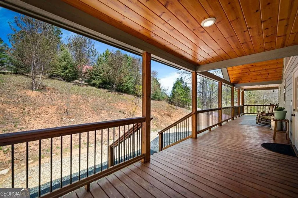 539 Summer Cove RD Blairsville, GA 30512