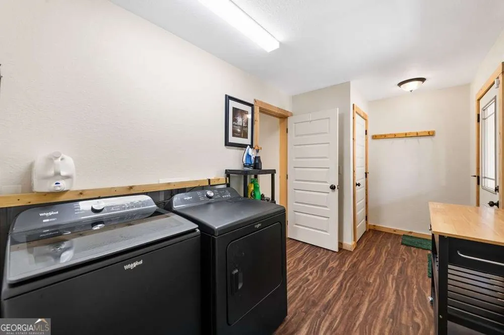 539 Summer Cove RD Blairsville, GA 30512
