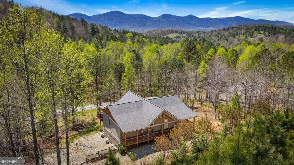539 Summer Cove RD Blairsville, GA 30512