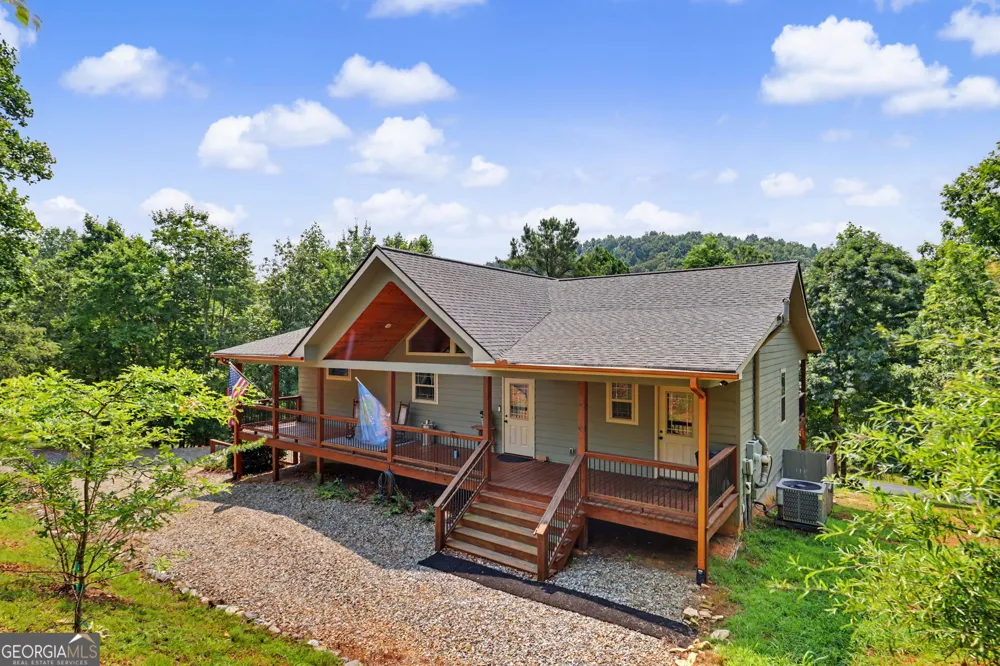 539 Summer Cove RD Blairsville, GA 30512