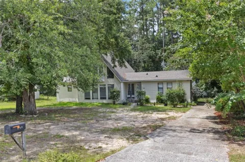 2169 Pepperidge Drive