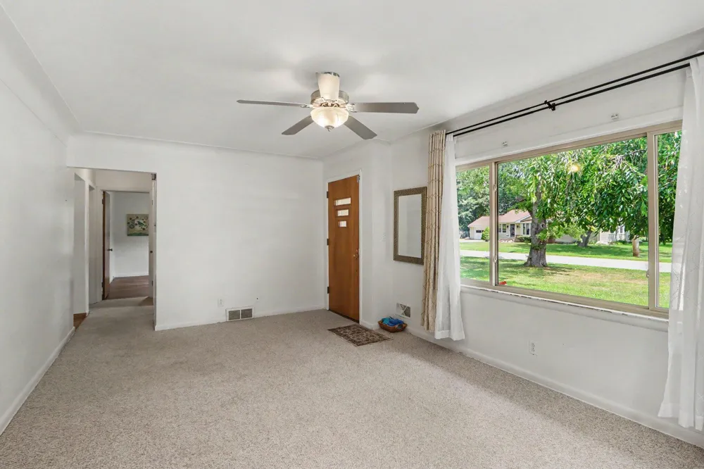 627 Orient Street Parchment, MI 49004