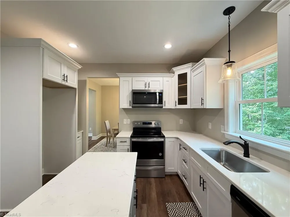 2553 Whipporwill Court Rural Hall, NC 27045