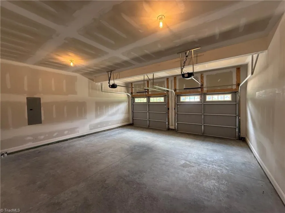 2553 Whipporwill Court Rural Hall, NC 27045