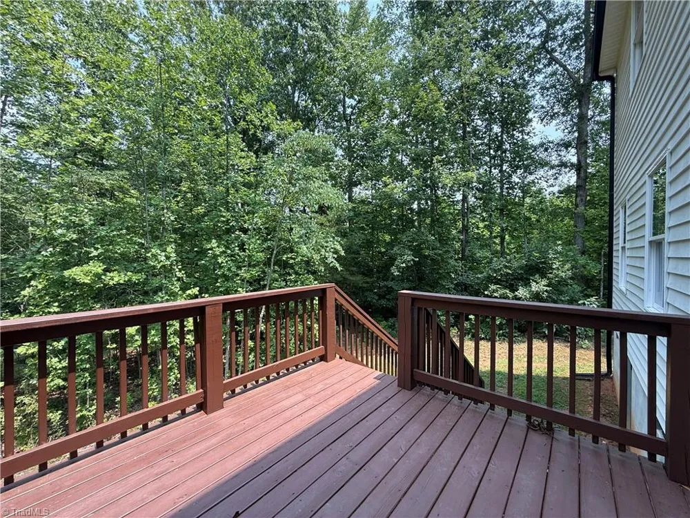 2553 Whipporwill Court Rural Hall, NC 27045