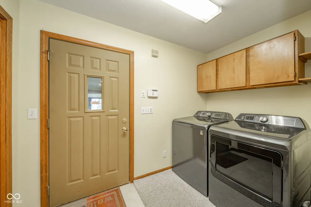 2405 Wicklow Drive Muncie, IN 47304