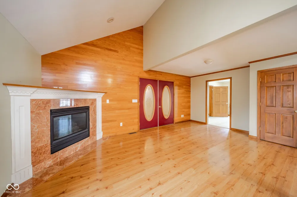 2405 Wicklow Drive Muncie, IN 47304