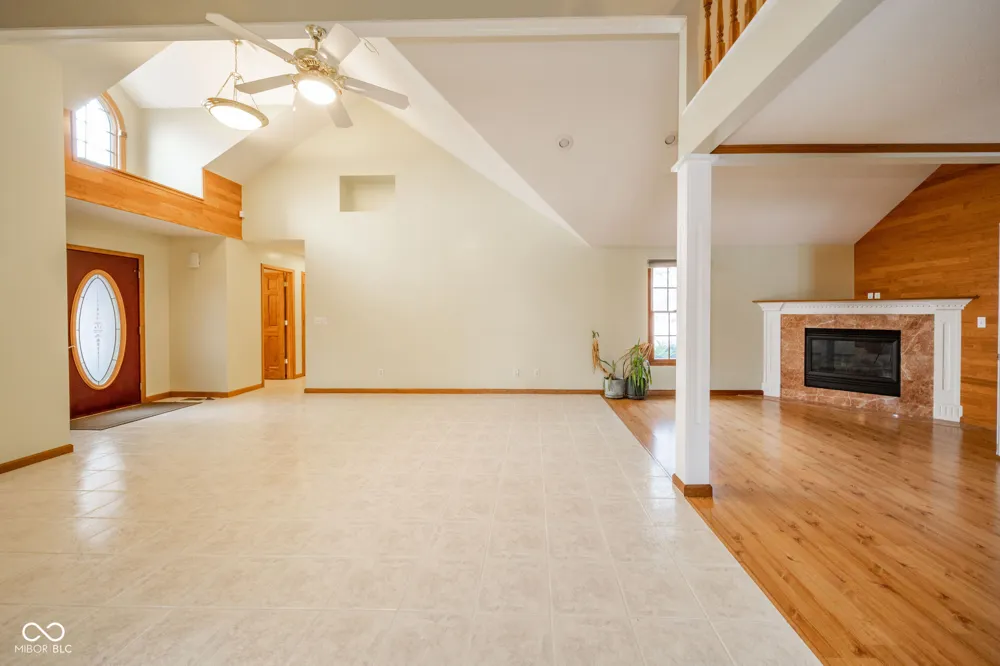 2405 Wicklow Drive Muncie, IN 47304