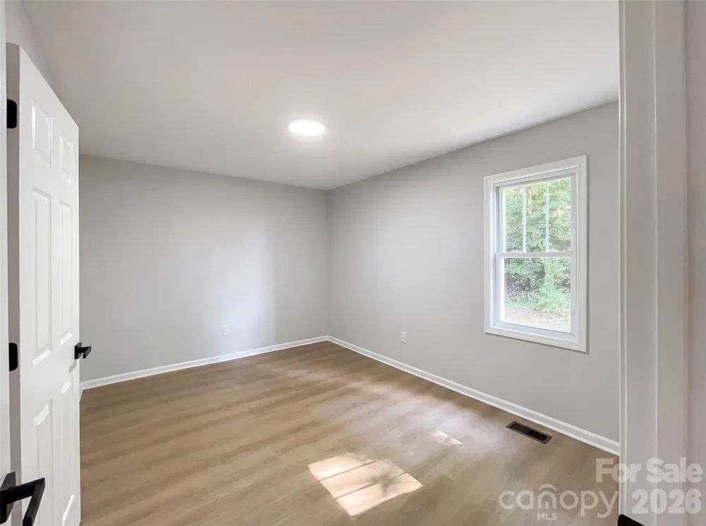 915 Kenham Place Lenoir, NC 28645