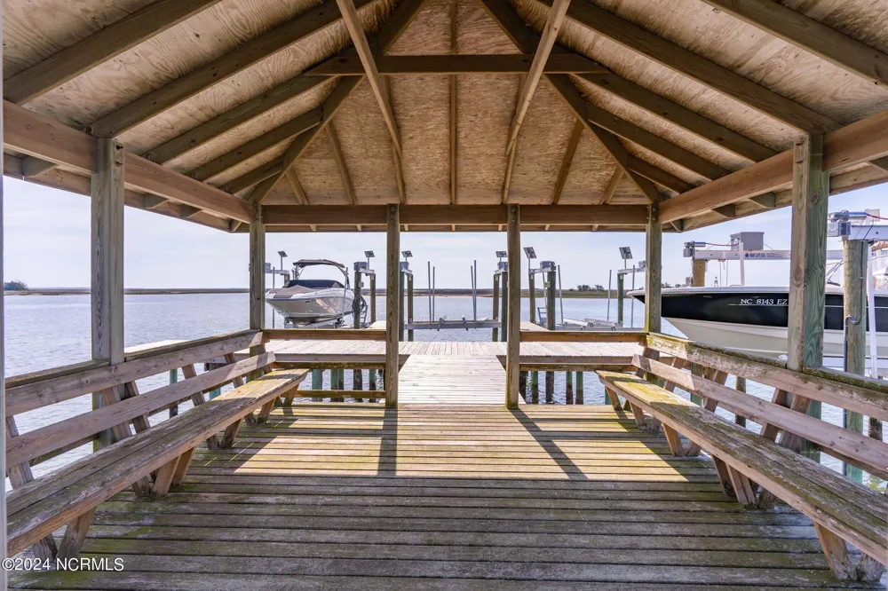 125 Dogwood Lane Hampstead, NC 28443