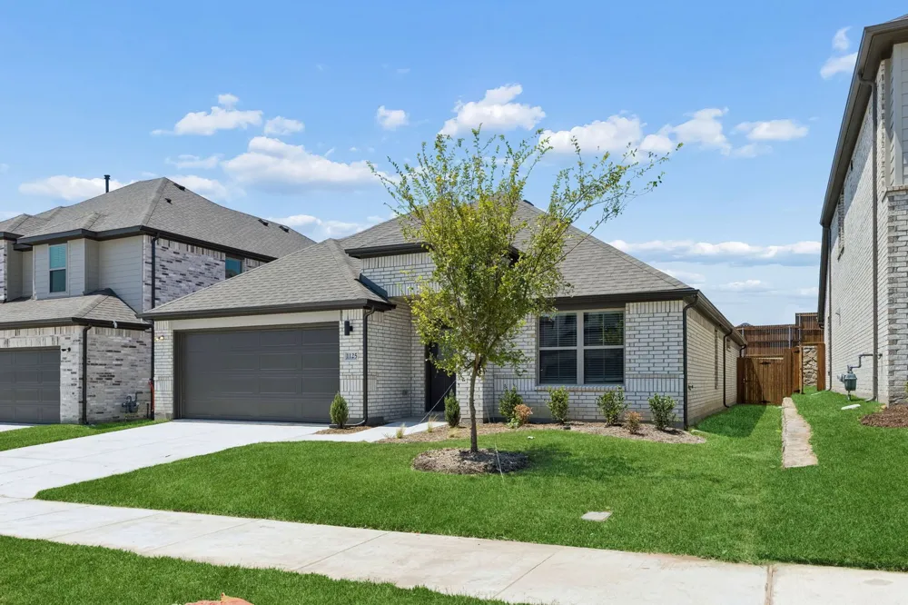 6652 Valley Lake Lane Fort Worth, TX 76036