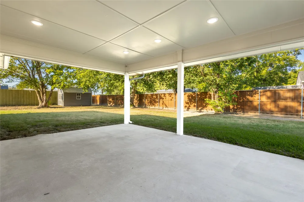 128 Osborn Street Alba, TX 75410