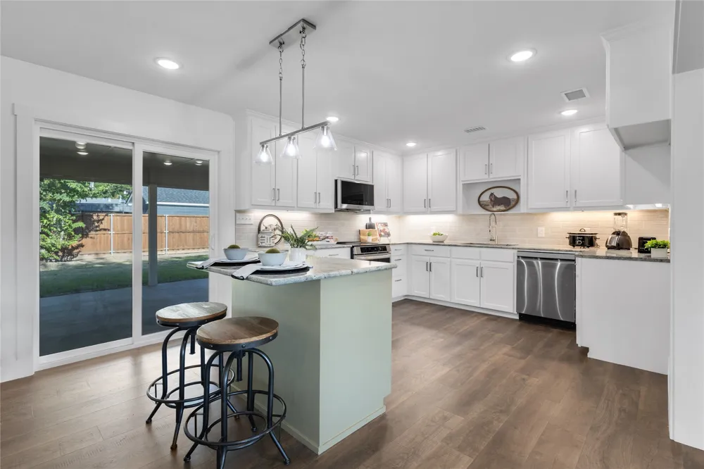 128 Osborn Street Alba, TX 75410