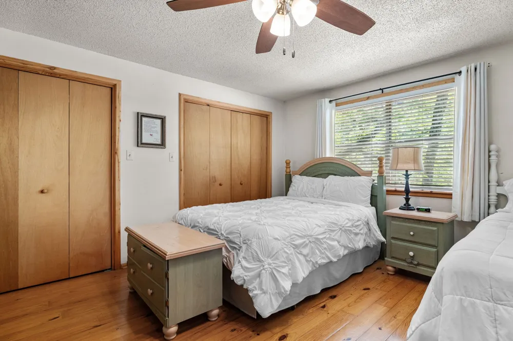 1081 County Road 3875 Mineola, TX 75773