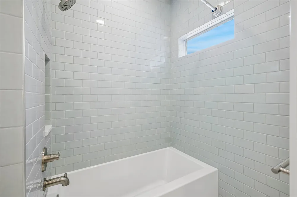 2702 Lawtherwood Court Dallas, TX 75214