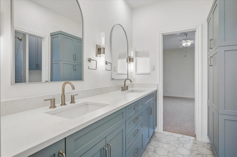 2702 Lawtherwood Court Dallas, TX 75214