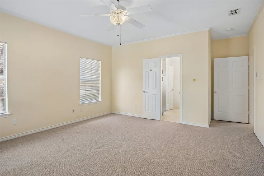 2702 Lawtherwood Court Dallas, TX 75214