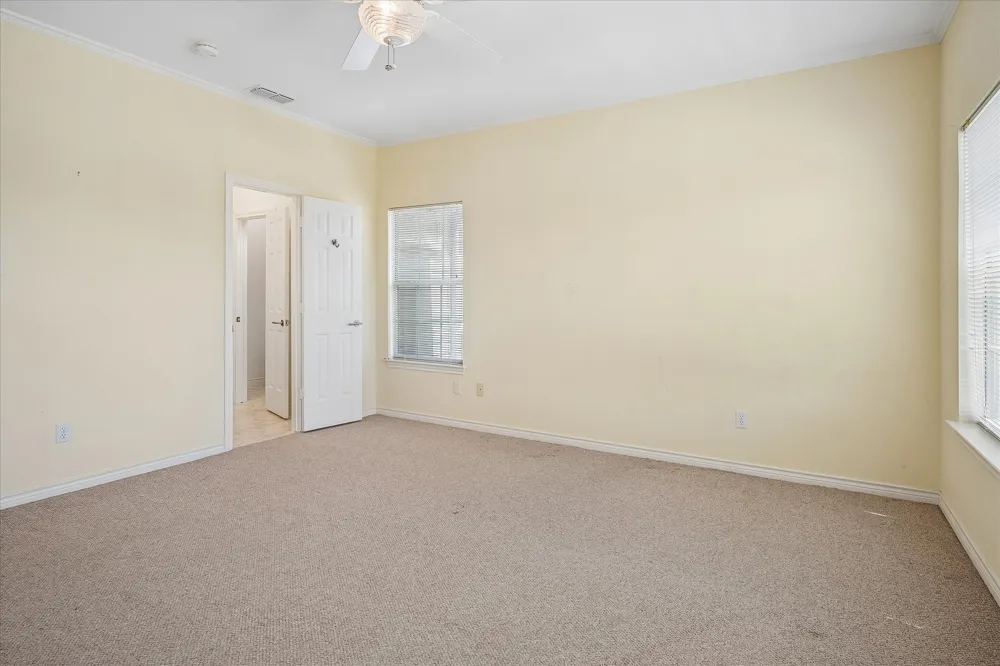 2702 Lawtherwood Court Dallas, TX 75214