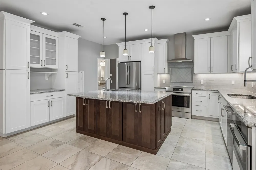 2702 Lawtherwood Court Dallas, TX 75214