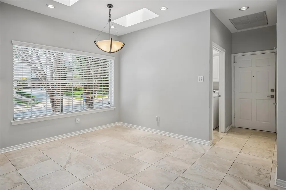 2702 Lawtherwood Court Dallas, TX 75214