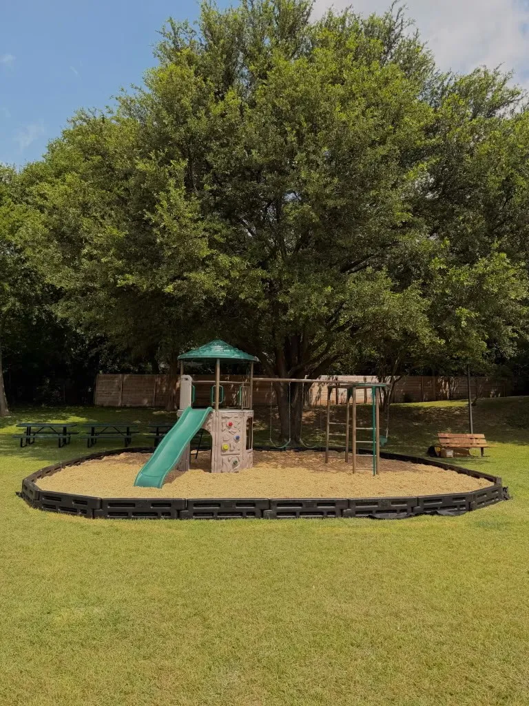 2702 Lawtherwood Court Dallas, TX 75214
