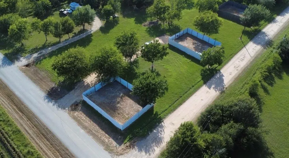 9002 Grunwald Road Beasley, TX 77417