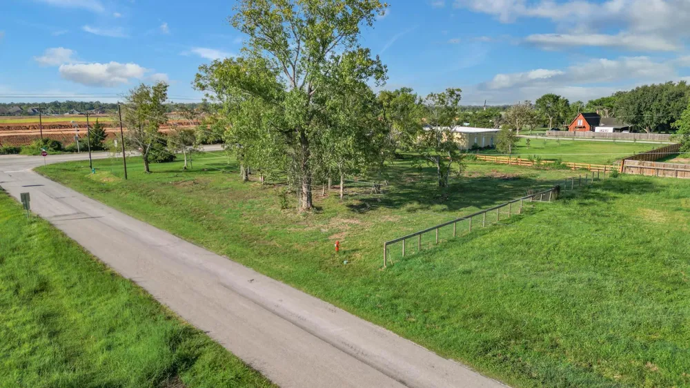 Fm 517 League City, TX 77551