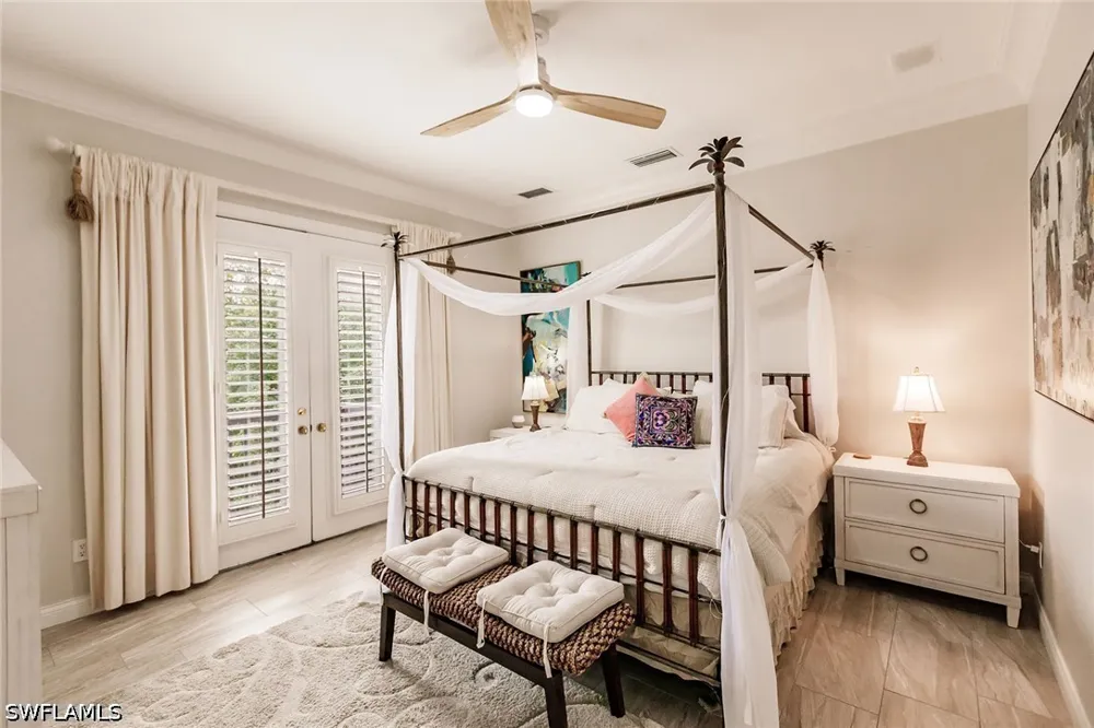 Leatherfern Lane Marco Island, FL 34145
