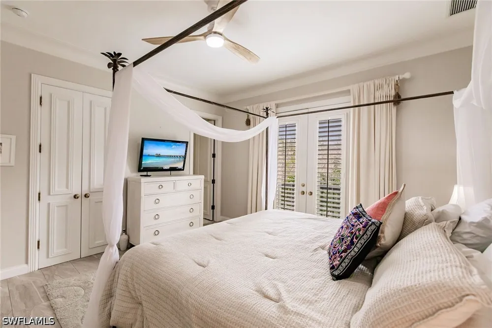 Leatherfern Lane Marco Island, FL 34145