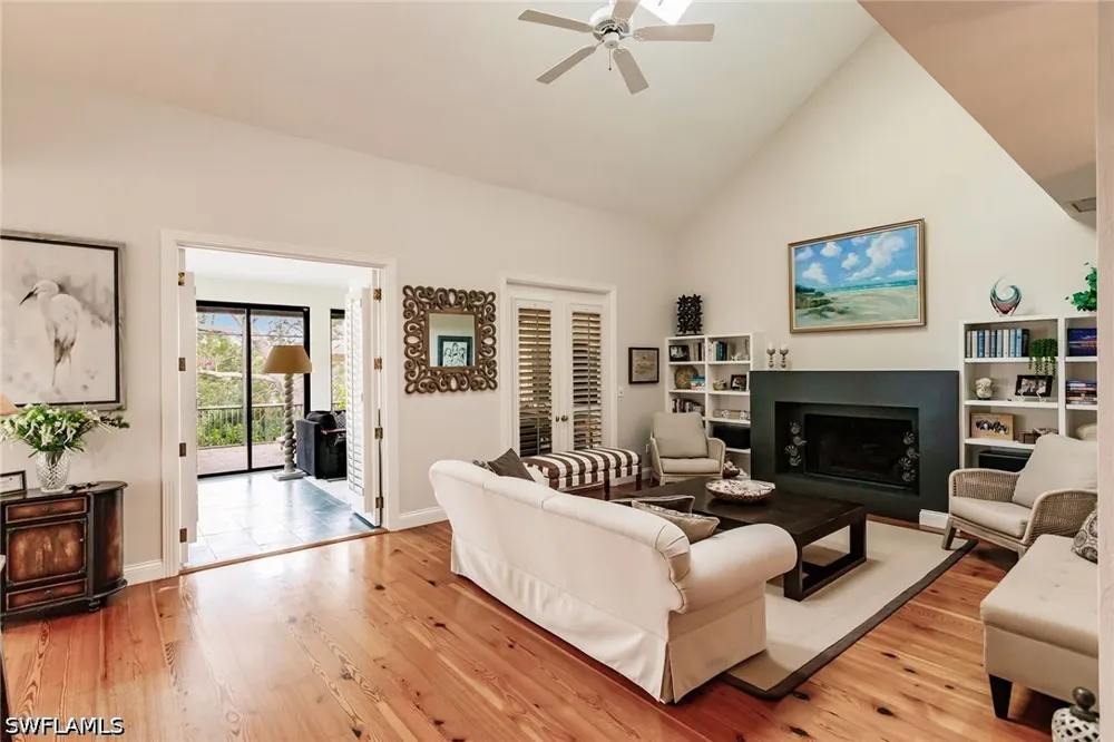 Leatherfern Lane Marco Island, FL 34145