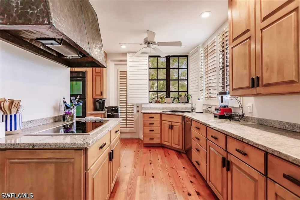 Leatherfern Lane Marco Island, FL 34145