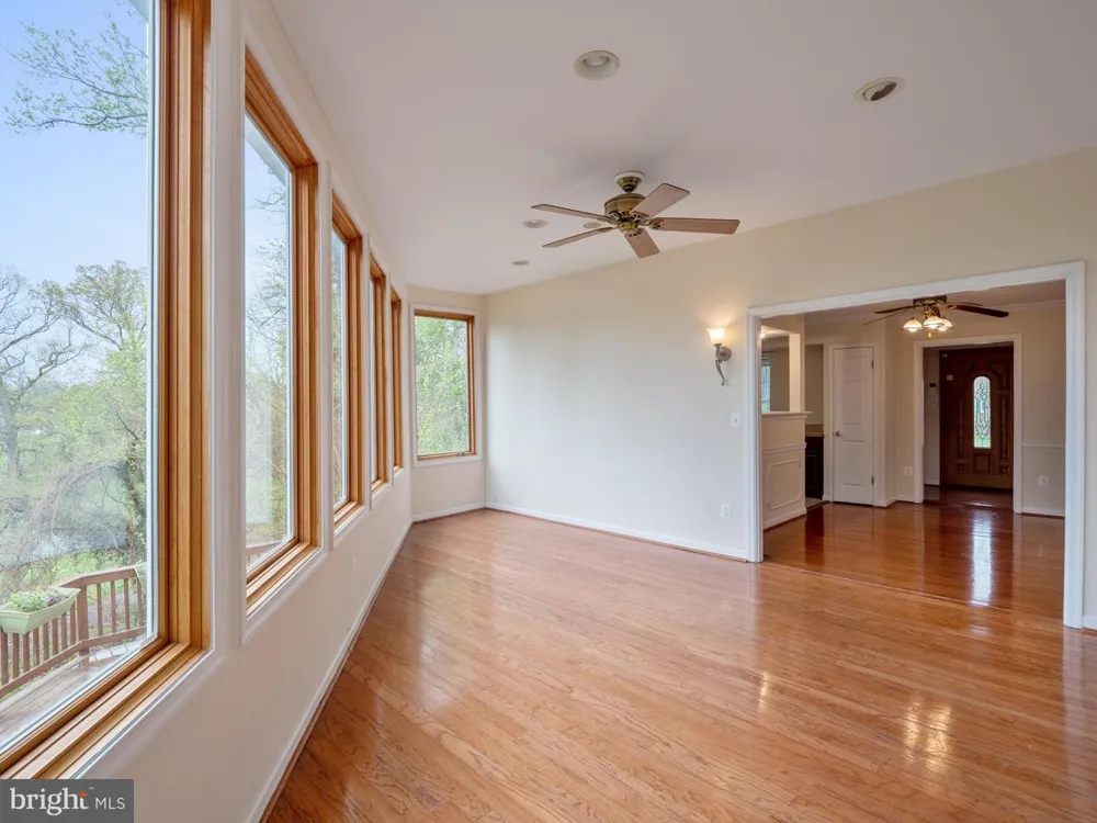 4907 37TH PLACE Hyattsville, MD 20782