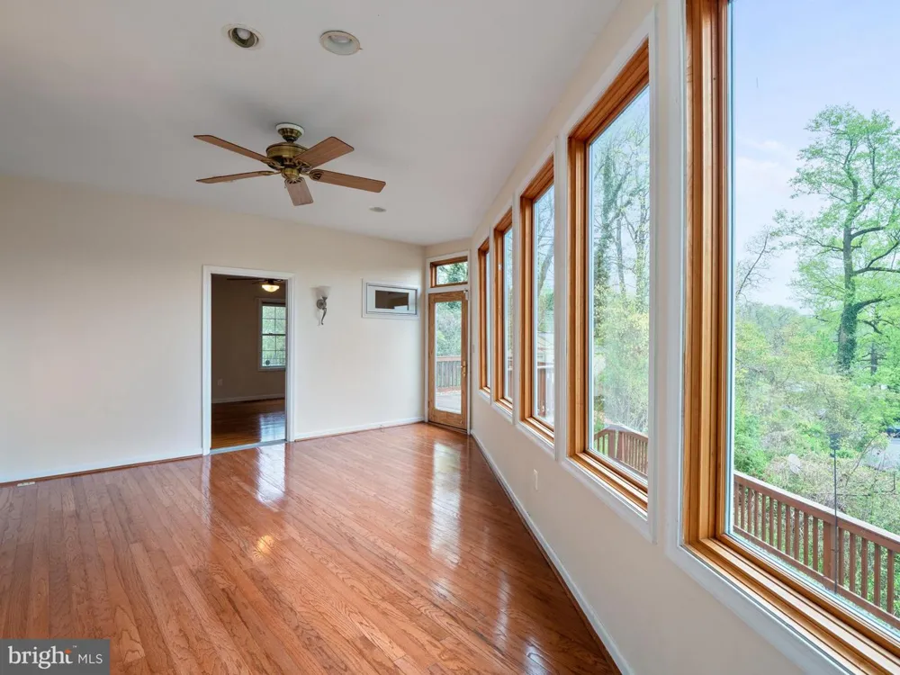 4907 37TH PLACE Hyattsville, MD 20782