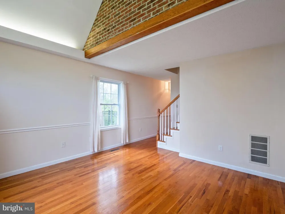 4907 37TH PLACE Hyattsville, MD 20782