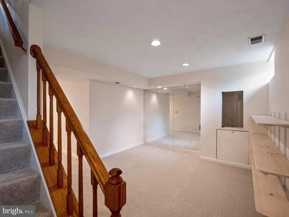 4907 37TH PLACE Hyattsville, MD 20782