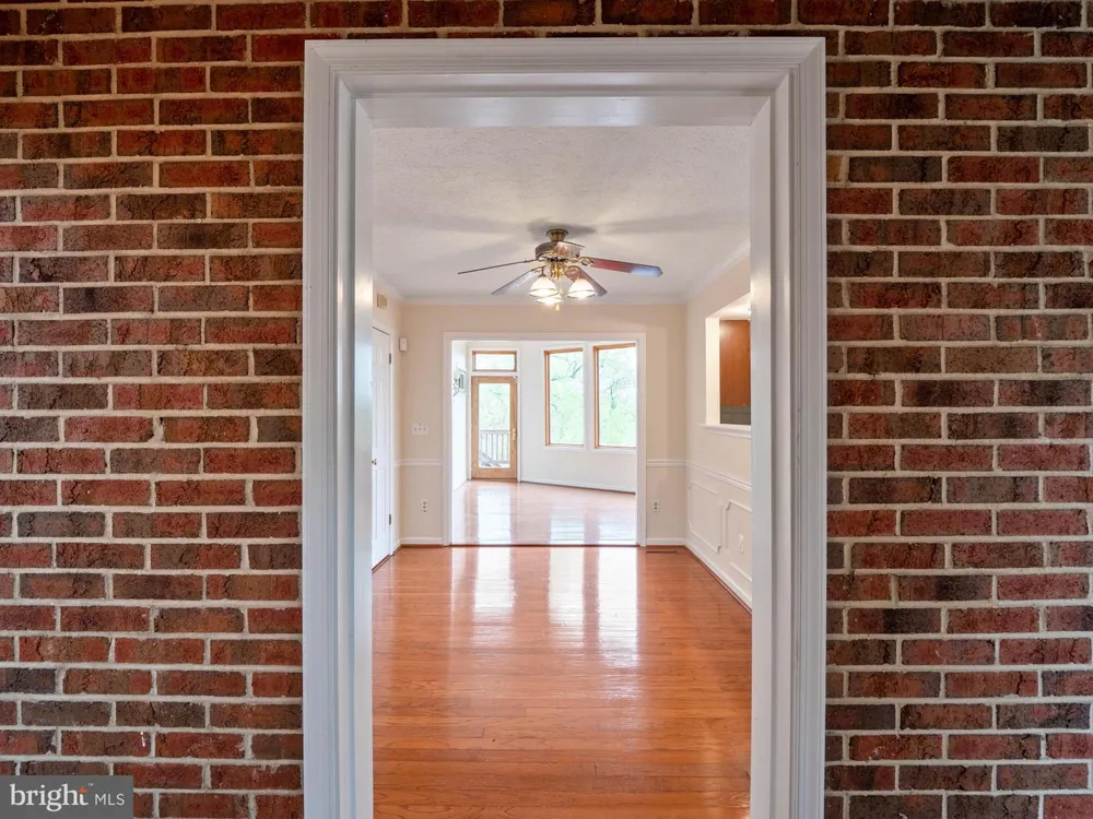 4907 37TH PLACE Hyattsville, MD 20782