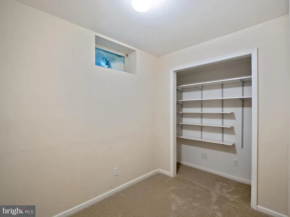4907 37TH PLACE Hyattsville, MD 20782