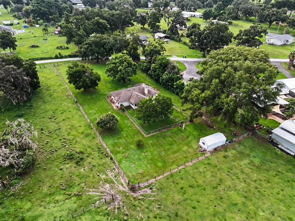 4618 REOLA ROAD Dover, FL 33527