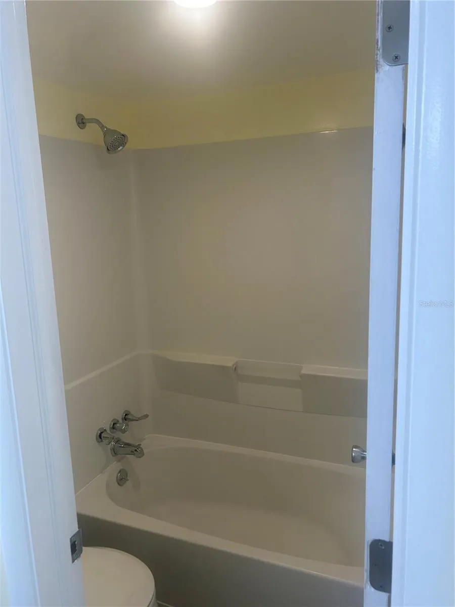 2513 ALAFAYA TRAIL #21 Orlando, FL 32826
