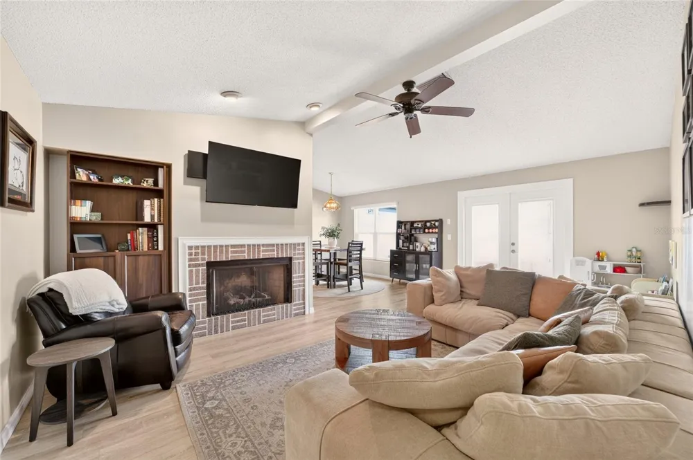 1904 SE 37TH COURT CIRCLE ocala, FL 34471