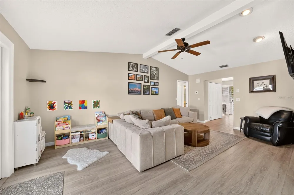 1904 SE 37TH COURT CIRCLE ocala, FL 34471