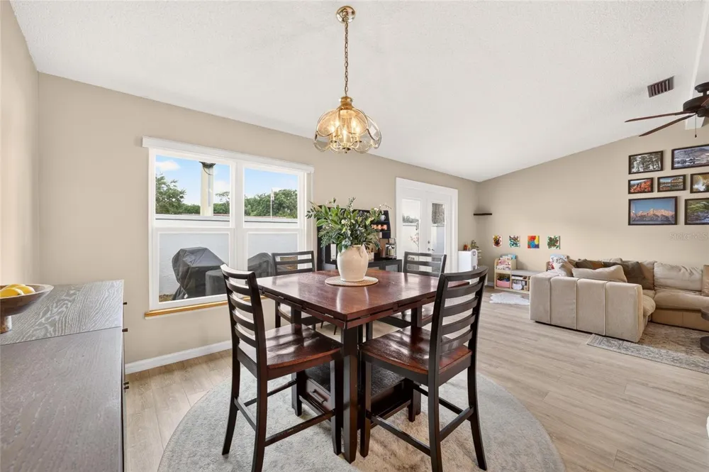 1904 SE 37TH COURT CIRCLE ocala, FL 34471