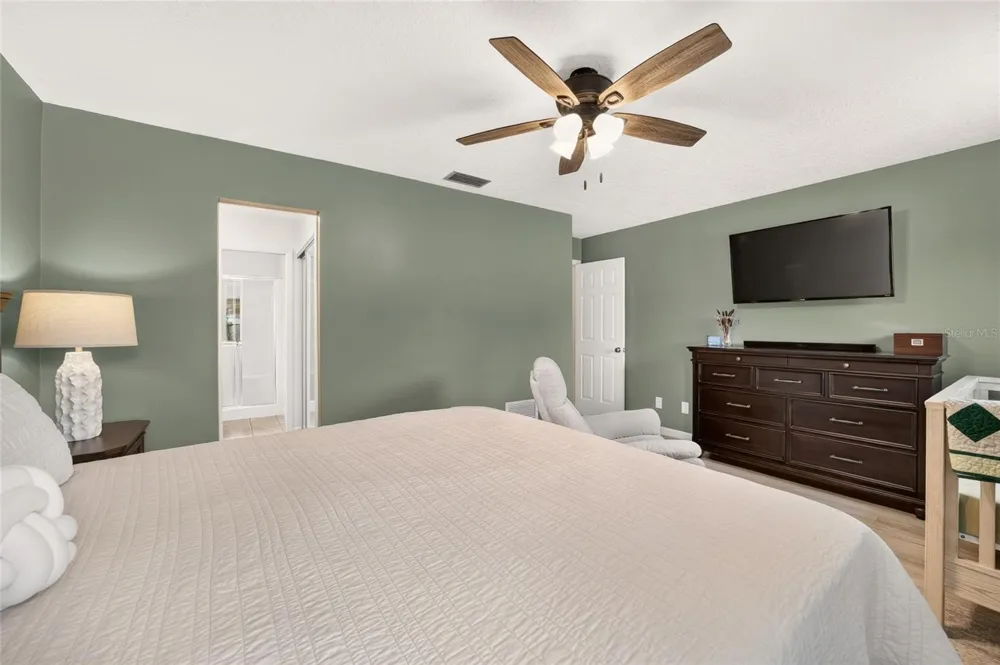 1904 SE 37TH COURT CIRCLE ocala, FL 34471