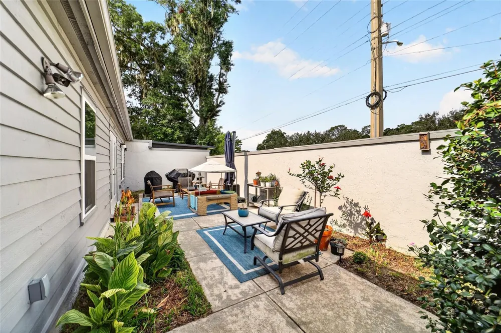 1904 SE 37TH COURT CIRCLE ocala, FL 34471