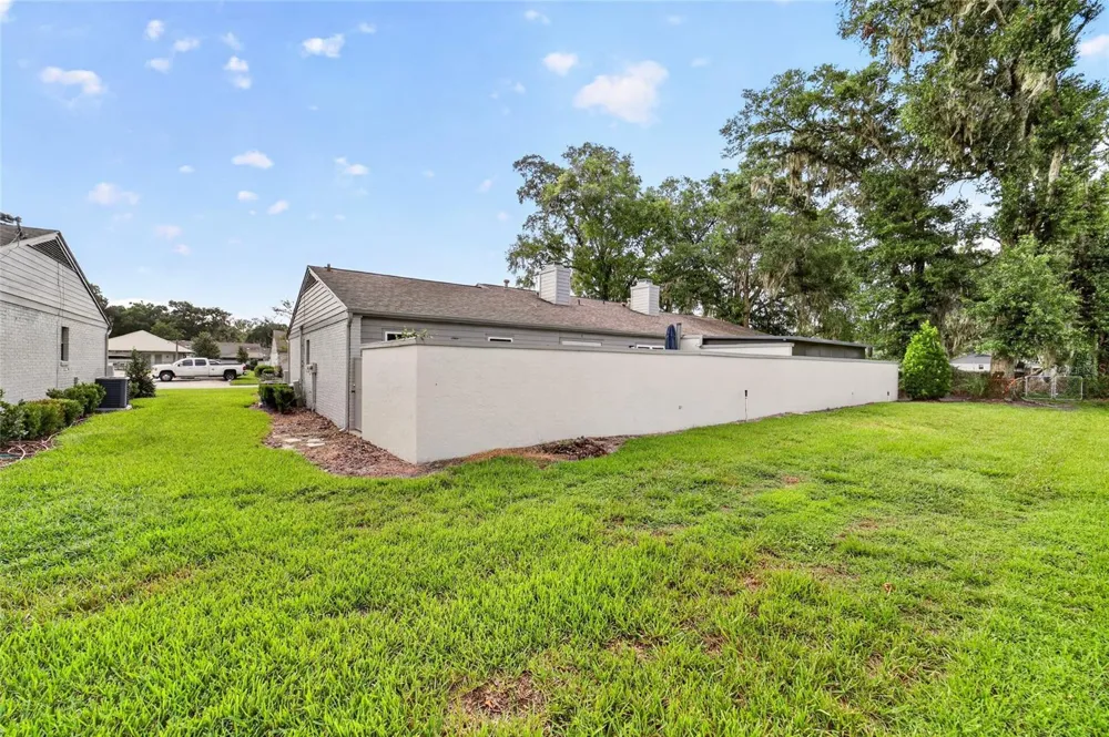 1904 SE 37TH COURT CIRCLE ocala, FL 34471